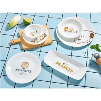 【美國康寧CORELLE】SNOOPYFRIENDS3件式餐盤組-C05