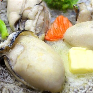 【優鮮配】日本2L巨無霸鮮美廣島牡蠣30顆(40g／顆)免運